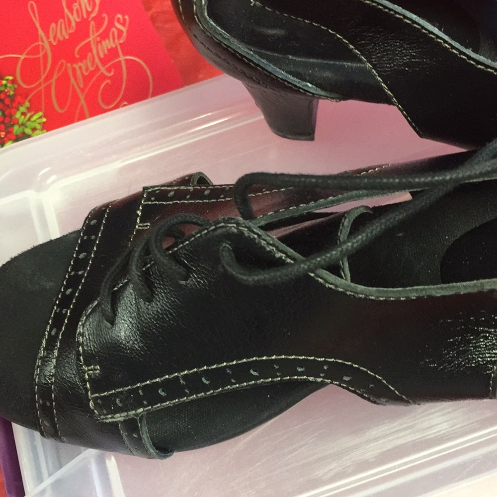 Shoes - Picture 2 of 3